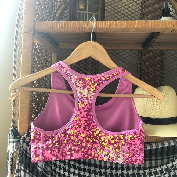 Nike pro sports bra - Picture 2 of 3